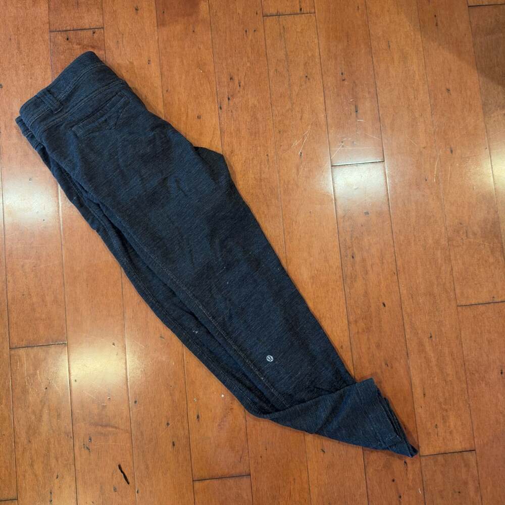 Lululemon Pant Slim Fit Size 8